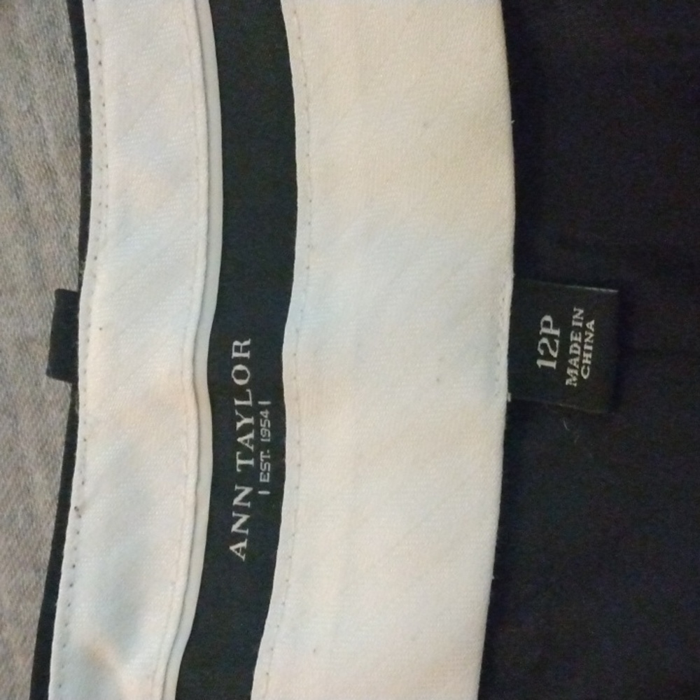 FANCY Ann Taylor black wool slacks lined size 12 P.   EUC!